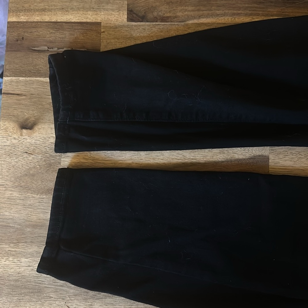 Good American Skinny Jeans - Picture 2 of 6